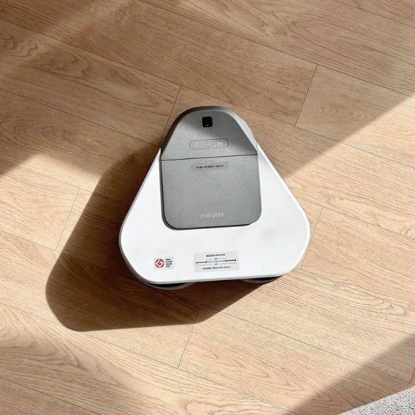 Robot lau nhà Everybot Evo TS400 3 chân - Hàn Quốc