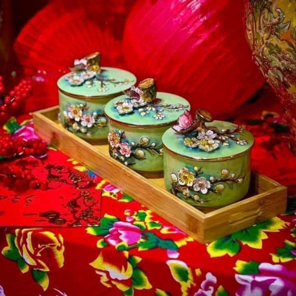 Set 3 thố mứt The National Heritage vẽ vàng 24K kèm khay gỗ