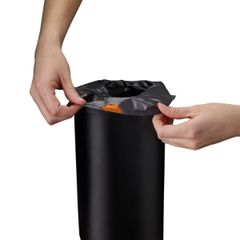 Thùng rác Joseph Joseph 70595 5L EasyStore Steel Pedal Bin màu đen nhám 