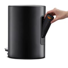  Thùng rác Joseph Joseph 70595 5L EasyStore Steel Pedal Bin màu đen nhám 