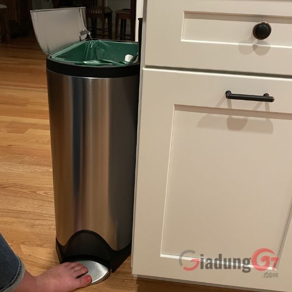 Thùng rác Simplehuman 45 lít hình cánh bướm
