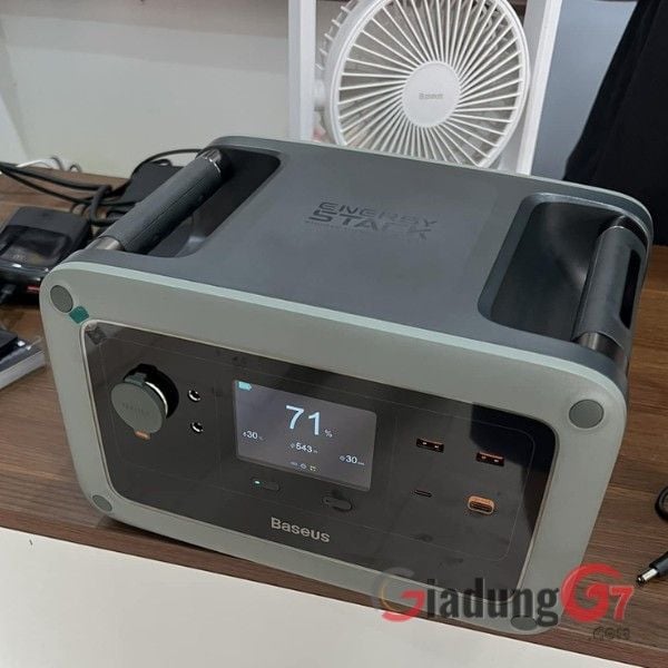 Hộp đựng của Trạm sạc di động Baseus 180.000mah 600W 220v
