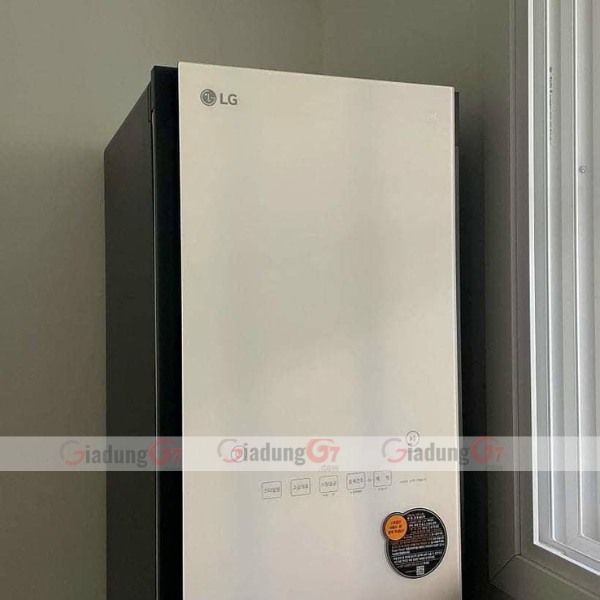 Tủ giặt hấp sấy LG Styler Tiết kiệm điện - Với mức tiêu thụ điện năng cực thấp, Quý vị hoàn toàn không phải lo về hoá đơn điện hàng tháng.