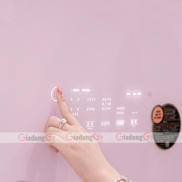 Tủ giặt hấp sấy LG Styler Tiết kiệm điện - Với mức tiêu thụ điện năng cực thấp, Quý vị hoàn toàn không phải lo về hoá đơn điện hàng tháng.