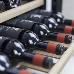  Tủ rượu Caso WineSafe 18 EB (âm toàn phần) 