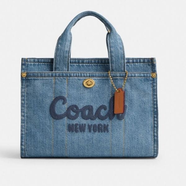 Túi xách Coach Cargo Denim Tote 26 unisex vải canvas