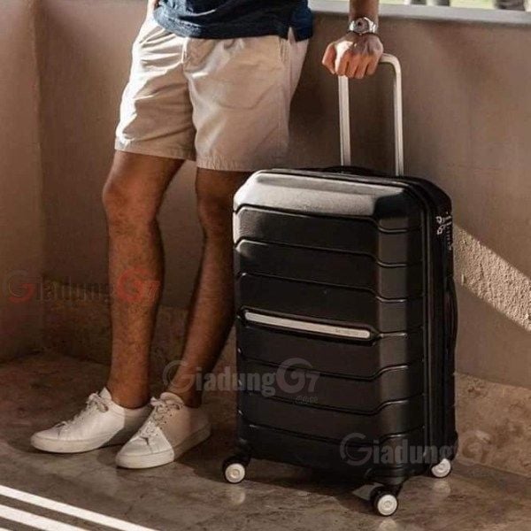 Vali Samsonite Freeform