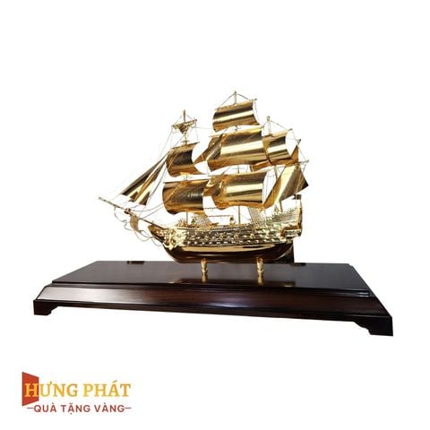Mô Hình Thuyền Buồm Mạ Vàng (Mẫu L04)