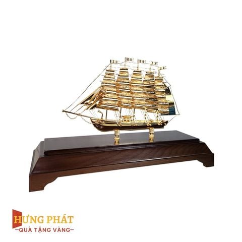 Mô Hình Thuyền Buồm Mạ Vàng (Mẫu M04)