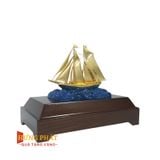 Thuyền Buồm Dát Vàng 24K (Mẫu 5)