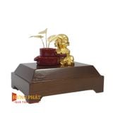 Chú Tiểu Bên Chậu Vạn Niên Dát Vàng 24K