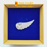 Cài áo cánh gắn đá trắng