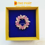 Cài áo hoa gắn đá hồng tròn