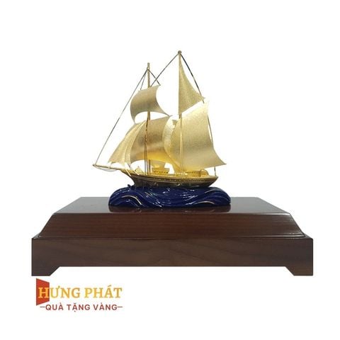 Thuyền Buồm Dát Vàng 24K (Mẫu 2)