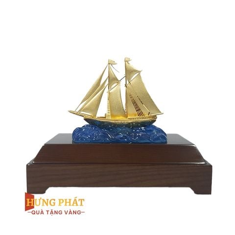 Thuyền Buồm Dát Vàng 24K (Mẫu 5)