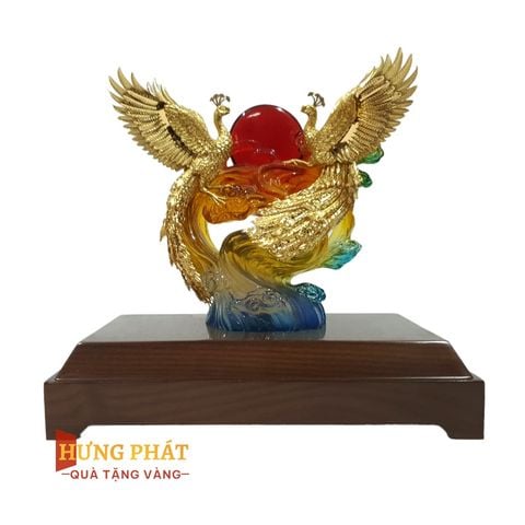 Loan Phượng Dát vàng