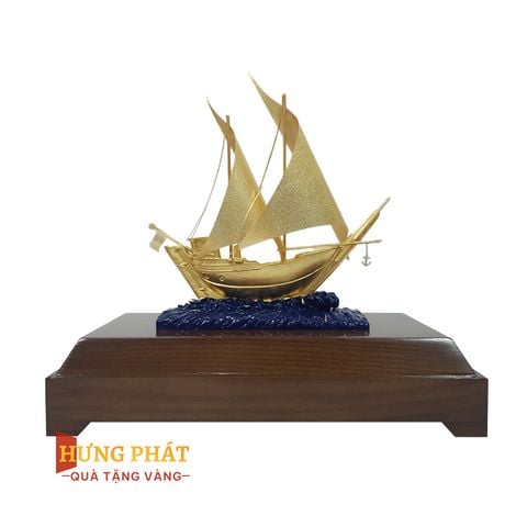 Thuyền Buồm Dát Vàng 24K (Mẫu 3)