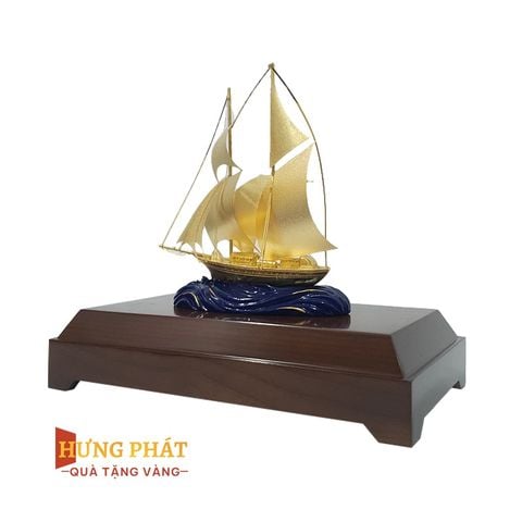 Thuyền Buồm Dát Vàng 24K (Mẫu 2)