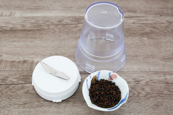 Máy xay sinh tố Toshiba MX-60T(H)