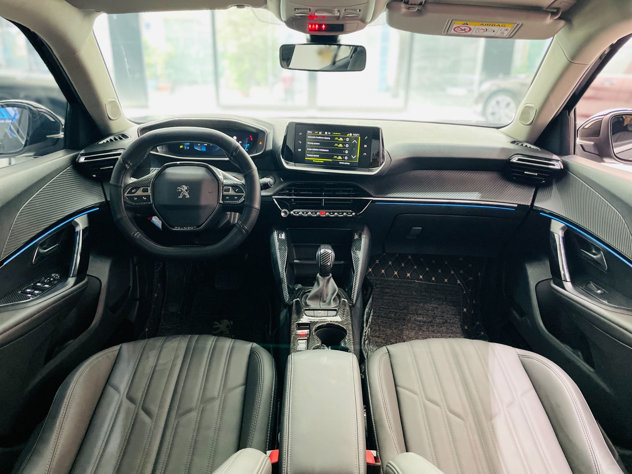 PEUGEOT 2008 GT LINE Model 2023