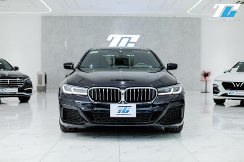  BMW 520i M-SPORT 2022 