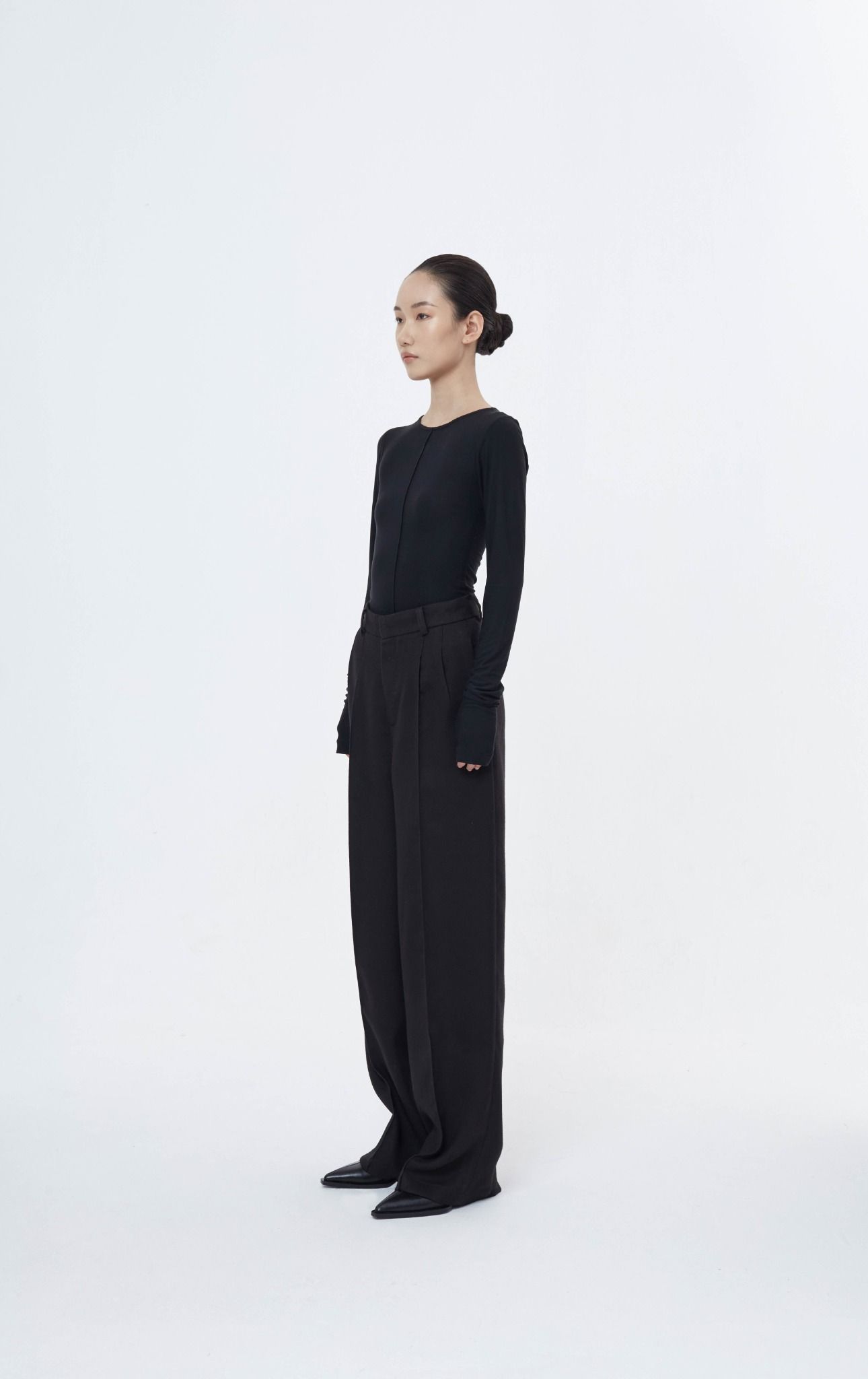  23 BLACK COCOON TROUSER 