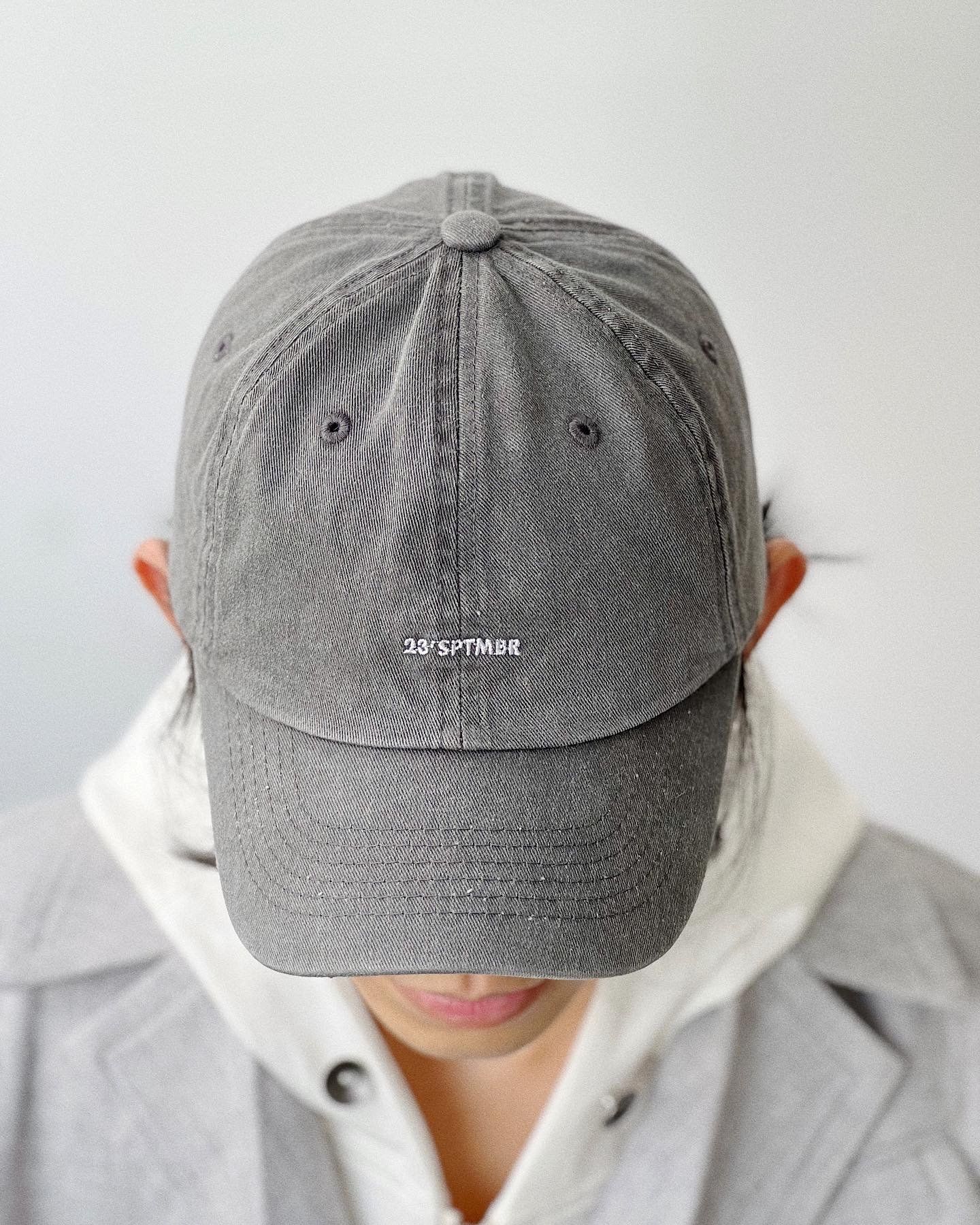  23'Small logo cap / washed 