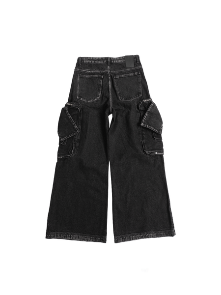  23'Big Cargo / Washed 