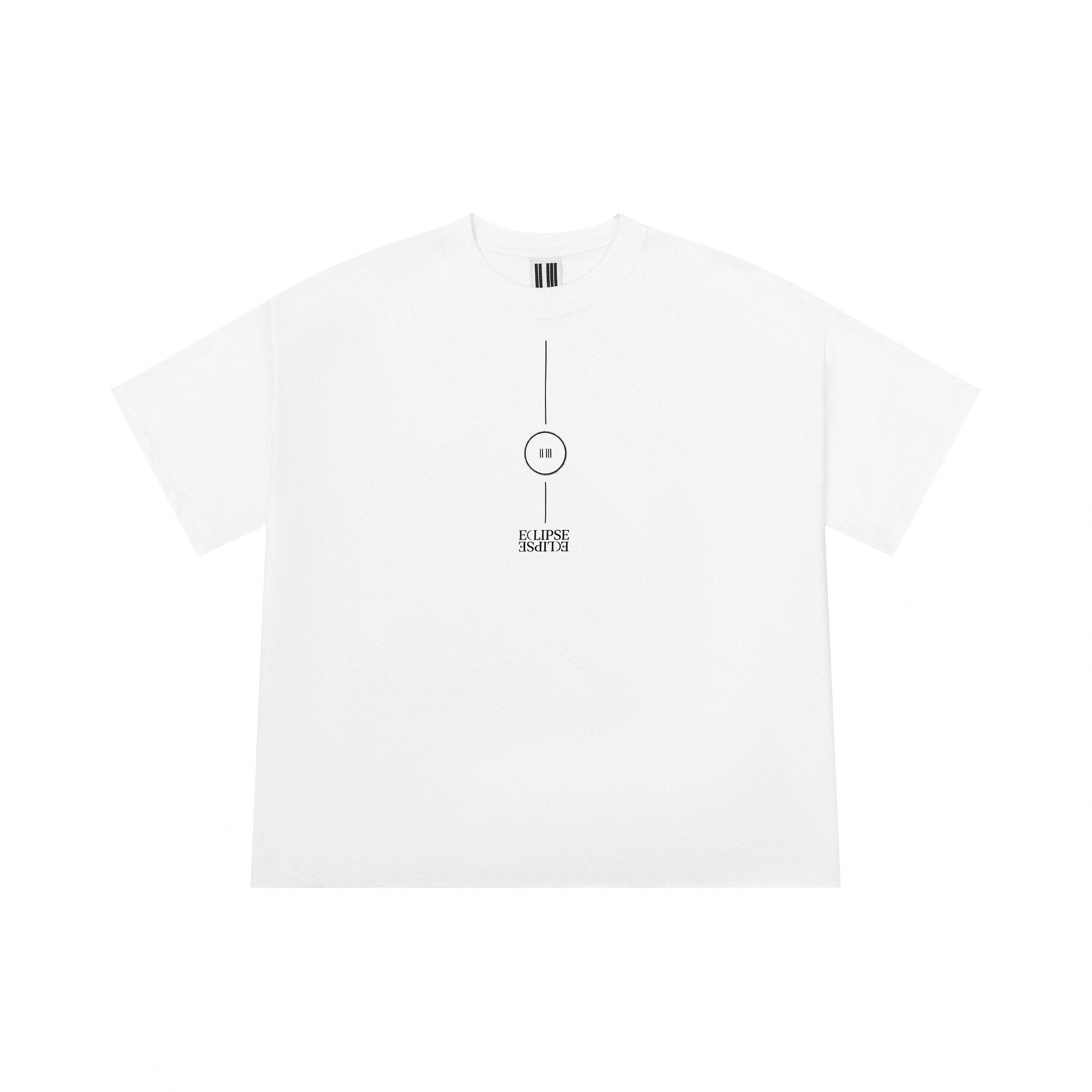  23'Big Logo 07 / Moth / White 