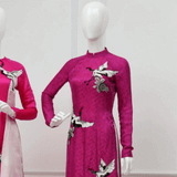  Manocanh nữ tay chống M16 