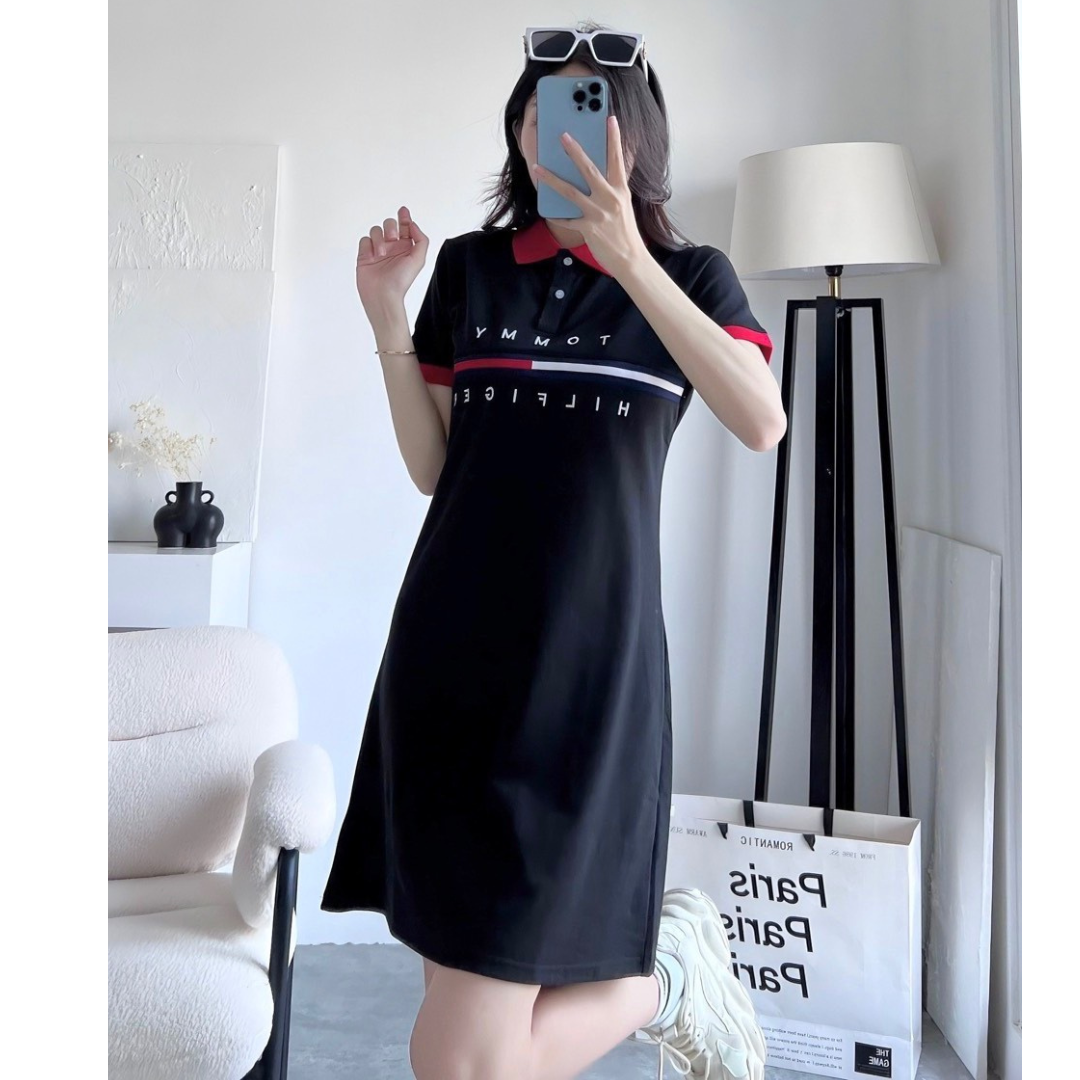 Đầm polo xanh Thương hiệu Tommy HilfigerTình trạng sản phẩm New Tag   Hàng mới 100 chưa có dấu hiệu đồ được mặc hay giặt và còn nguyên Tag của  nhà sản