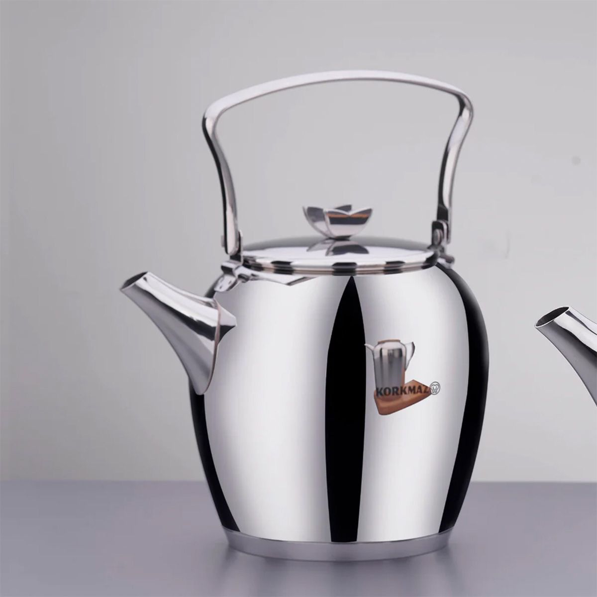  Bình trà inox cao cấp Korkmaz Butterfly 2.3 lít - A026 