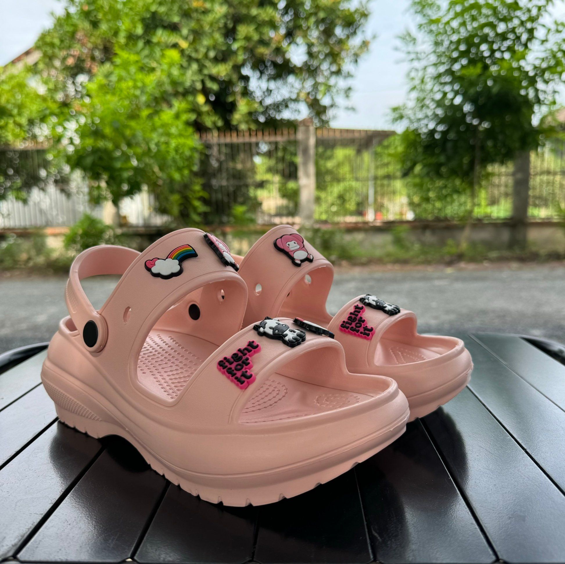  Dép Thời Trang Nữ Goya Luna Màu Hồng Năm 2025 [Không Kèm Sticker Charm] 