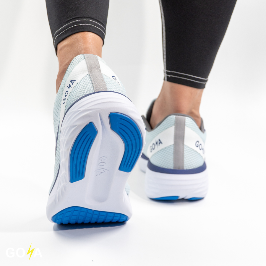  Giày chạy bộ Goya Strides Xanh Ngọc 