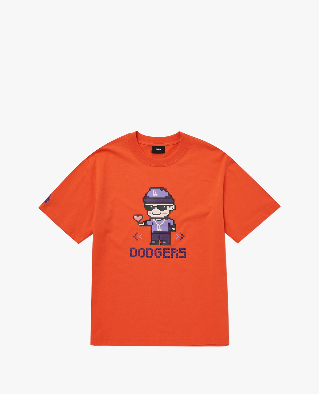 MLB - Áo thun unisex cổ tròn tay ngắn Play Pixel Graphic Overfit