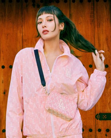  MLB - Túi đeo chéo chữ nhật Monogram Crayon Mini 