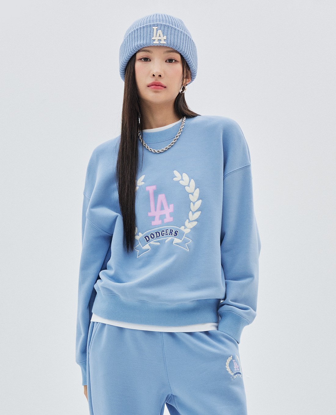 MLB - Áo sweatshirt nữ tay dài Classic Sports Big Logo