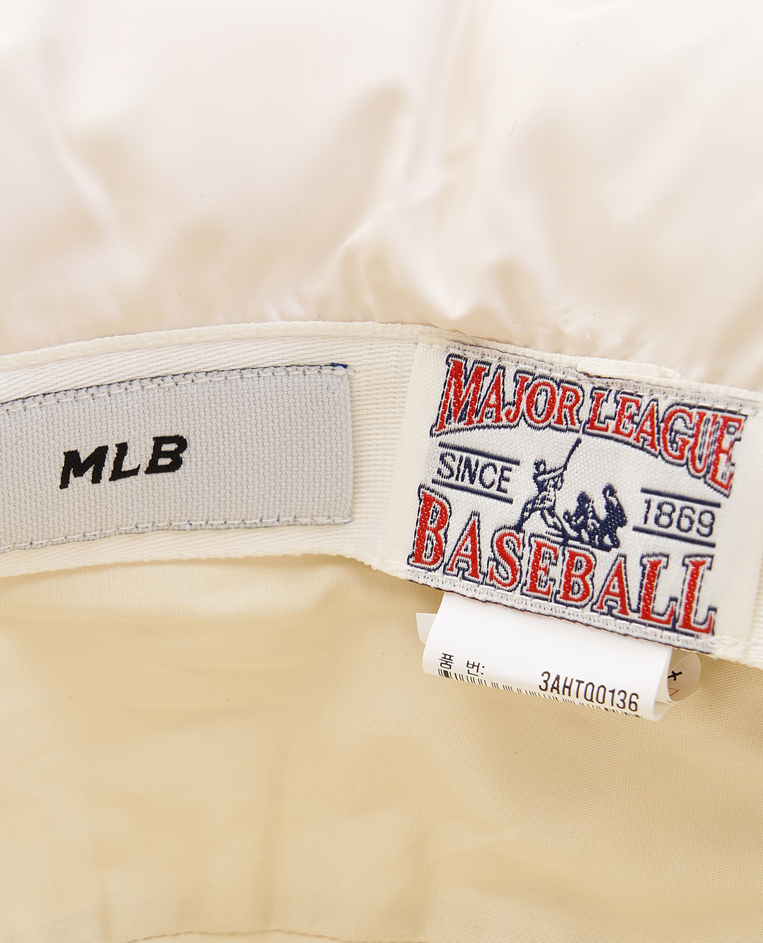 ☆韓国の人気☆【MLB】☆Nylon Quilting Bucket Ha.t☆ Bucket