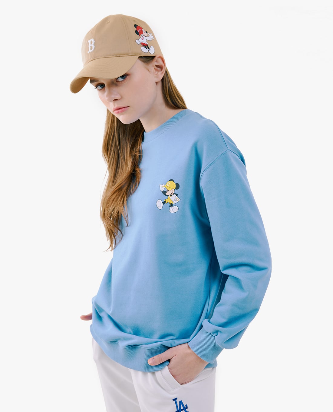 MLB - Áo sweatshirt tay dài cổ tròn MLB x Disney