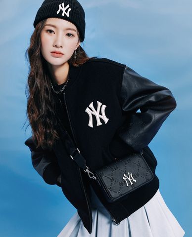  MLB - Túi đeo chéo chữ nhật Monogram Embo 