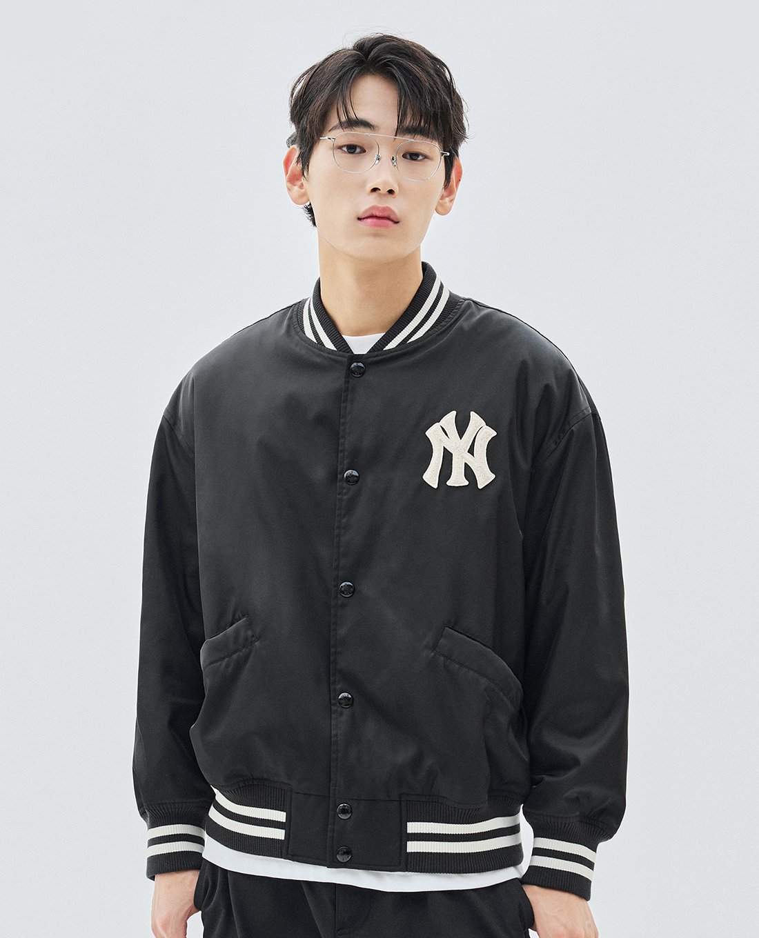 MLB - Áo khoác bóng chày unisex phối nút cài Nylon Basic