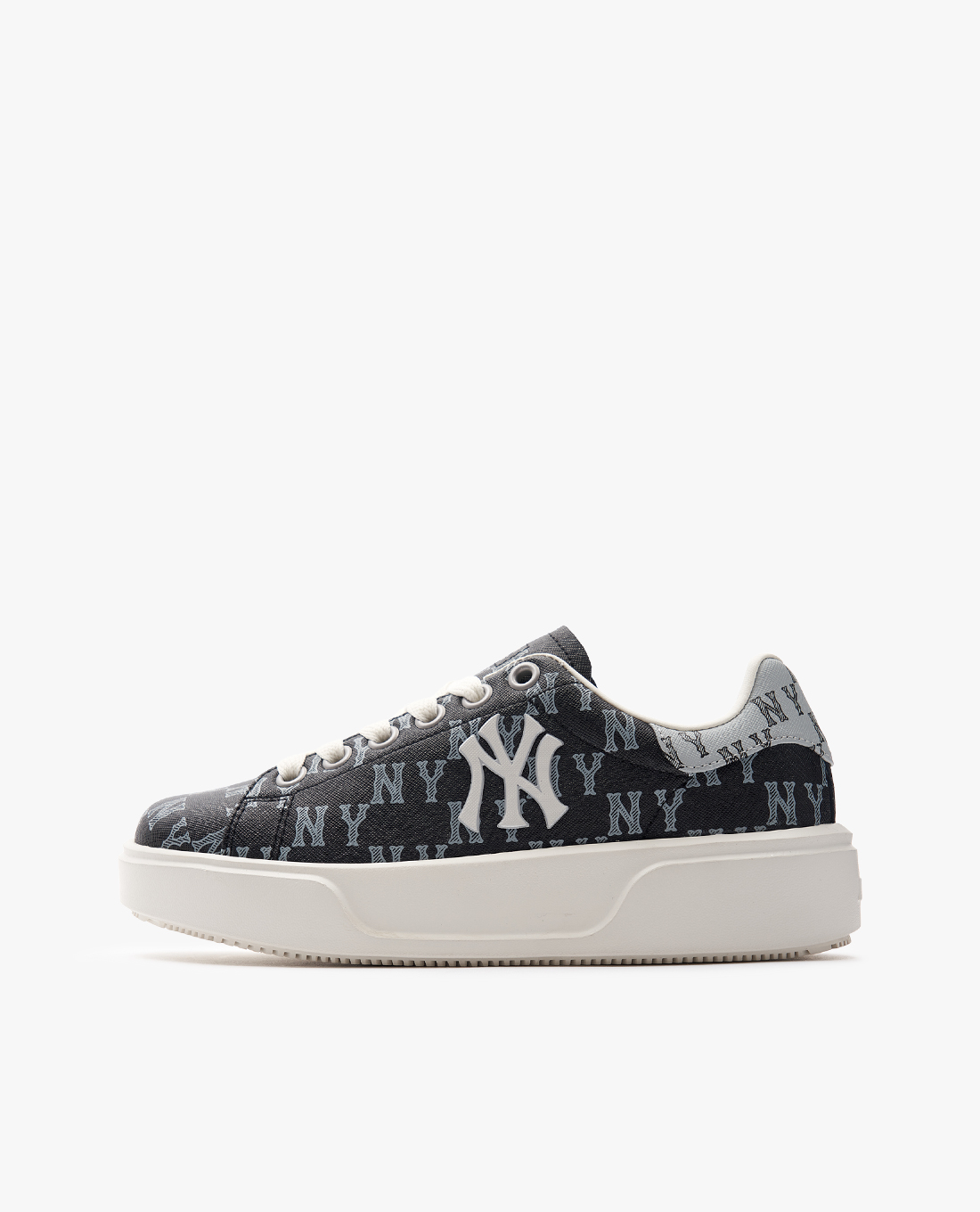 MLB - Giày sneakers unisex cổ thấp Chunky Classic All Over Monogram