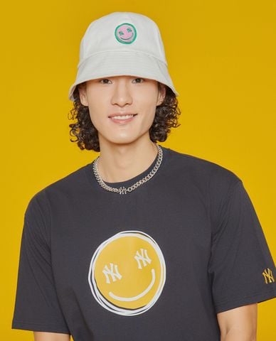  MLB - Áo thun unisex cổ tròn tay ngắn Smile 