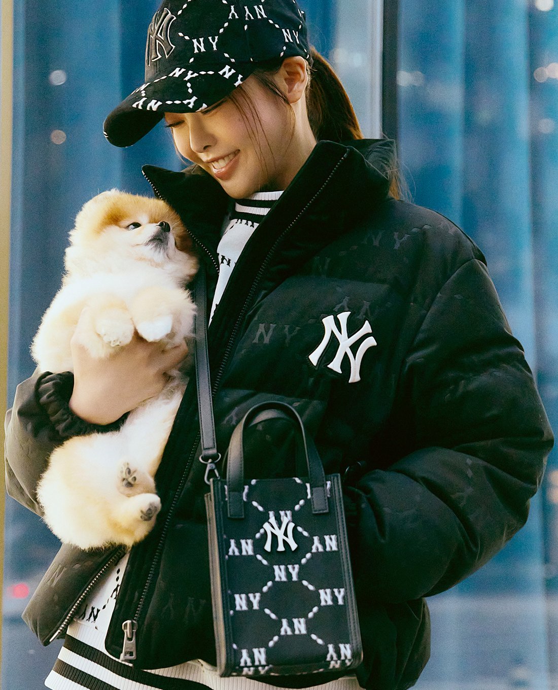 MLB - Áo khoác phao nữ tay dài Diamond Monogram