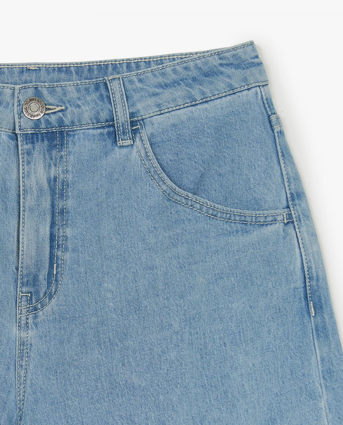 [MLB] W's Basic Gradation Coopers Denim Shorts ★大人気★ MLB - Quần shorts jeans nữ Basic Gradient Coopers MLB Việt Nam