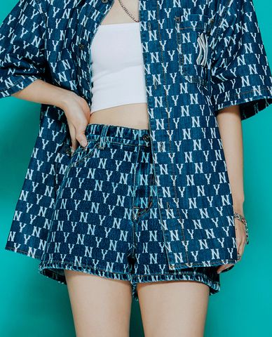  MLB - Quần shorts jeans nữ Classic Monogram 