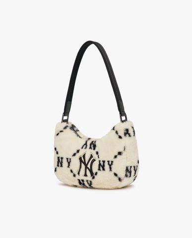 MLB - Túi đeo vai Diamond Monogram Fur Hobo 