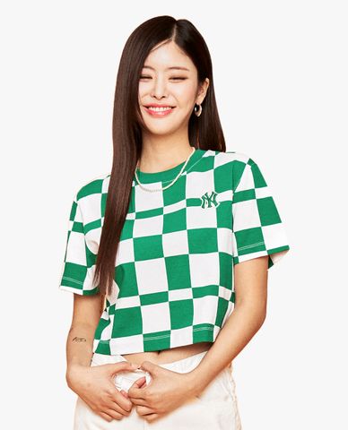  MLB - Áo croptop nữ cổ tròn tay ngắn Checkerboard Allover 