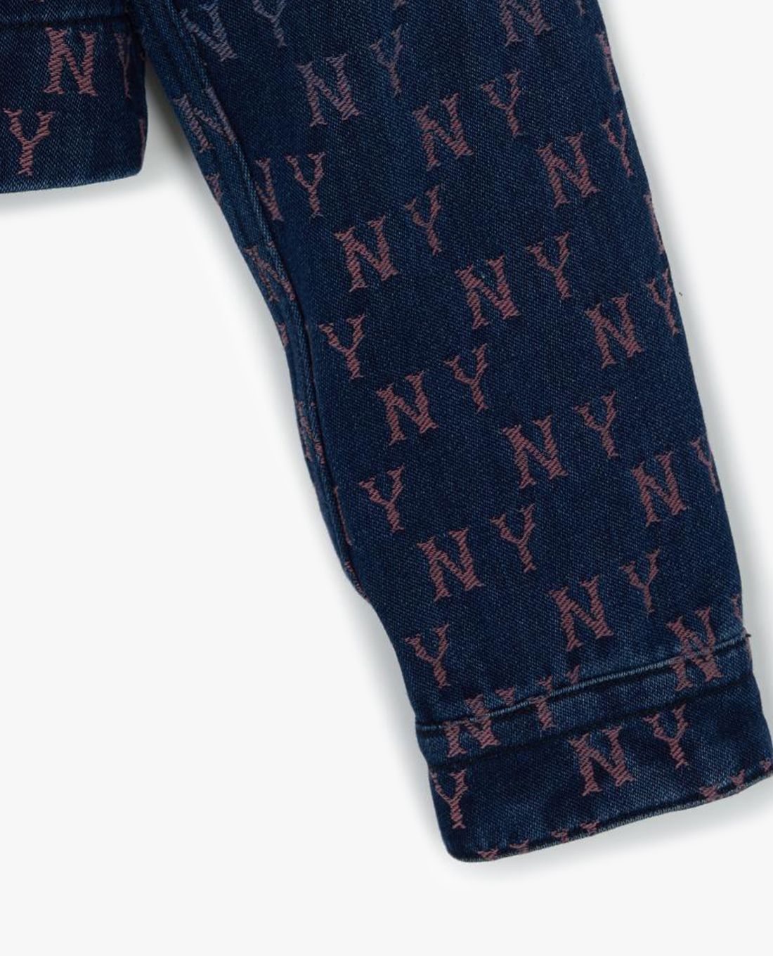 MLB - Áo khoác denim nữ phom croptop Gradient Jacquard