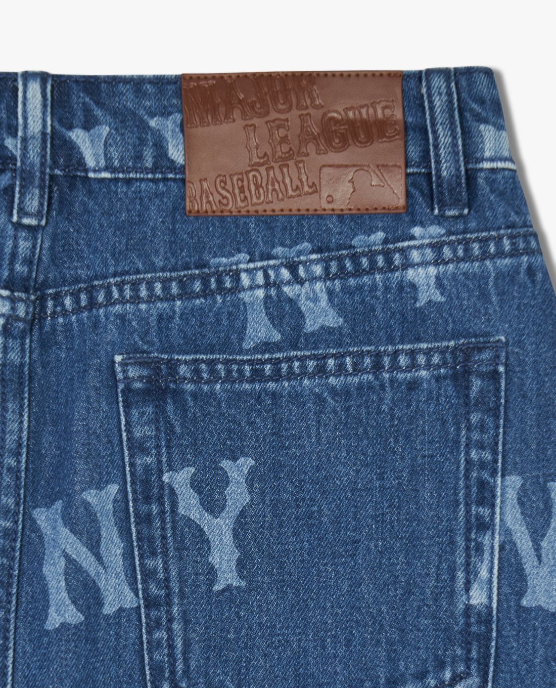 MLB - Chân váy denim mini phom chữ A Basic Multi Megalogo Print